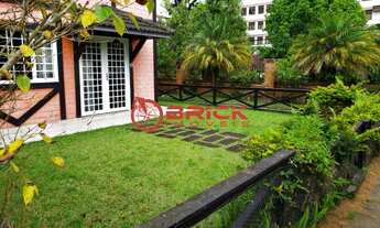 Imagem 2: Casa com 4 suítes em condomínio no Alto - Teresópolis/RJ