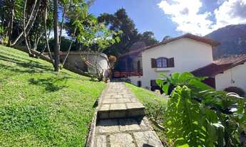 Imagem 4: Casa independente com 3 suítes, 1.900 m² de terreno no Parque do Ingá - Teresópolis/RJ