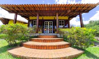 Imagem 2: Casa com 4 quartos sendo 1 suíte, 220 m² em Albuquerque - Teresópolis/RJ