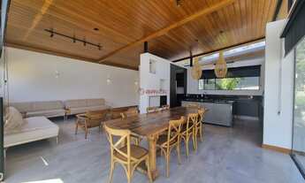 Imagem 6: Casa com 5 sendo 3 suítes dentro de condomínio no Parque Imbuí - Teresópolis/RJ