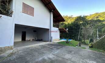 Imagem 3: Casa com 3 quartos sendo 1 suíte para locação na Quinta da Barra - Teresópolis/RJ