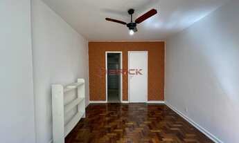 Imagem 3: Apartamento de 2 quartos sendo 1 suíte + dependência no Alto - Teresópolis/RJ