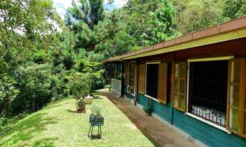 Imagem 2: Casa com 3 quartos sendo 1 suíte, 100 m² em Albuquerque - Teresópolis/RJ