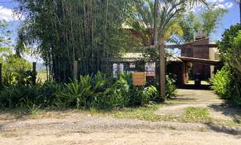 Imagem: Casa à venda em Garopaba-SC, Bairro Praia