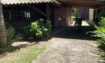 Imagem 3: Casa à venda em Garopaba-SC, Bairro Praia da Barra: 2 quartos, 1 sala, 2 banheiros, 2 vaga