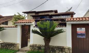Imagem: Casa 4 suítes com piscina para venda na