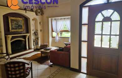 Imagem 2: Casa de luxo em condomínio na Aldeia da Serra: 3 quartos, 3 suítes, 2 salas, 5 banheiros