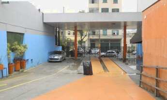 Imagem 7: TERRENO EM ESQUINA; BEM MOVIMENTADA..