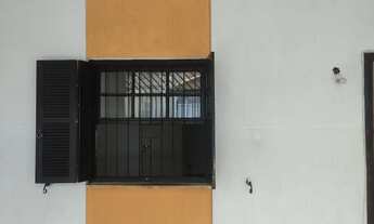 Imagem 5: Localizada em rua estratégica do bairro, tranquila, com acessos as principais vias. Próxim