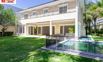 Imagem: JUNTINHO À PRAÇA VINICIUS DE MORAES