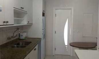 Imagem 3: COBERTUR DUPLEX No andar inferior: 3 quartos, sendo duas suítes. Uma suíte Master com cl