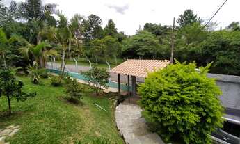 Imagem 4: CASA RESIDENCIAL em COTIA - SP, GRAMADO