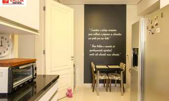 Imagem 7: MANSAO - LINDA Localizada em rua tranquila, com segurança motorizada, fácil acesso a Av. M