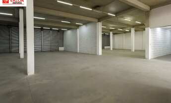 Imagem: GALPÃO COM ESCRITÓRIO E PATIO COM 1.400ms