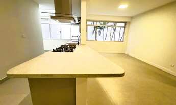 Imagem 2: Excelente apartamento com localização privilegiada, em rua sem saída, próximo ao metrô. A