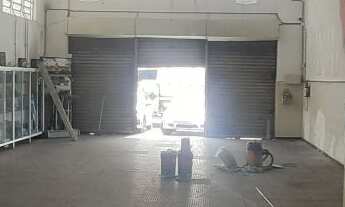 Imagem: AVENIDA DE GRANDE MOVTO NAS IMEDIAÇÕES