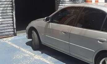 Imagem 4: AVENIDA DE GRANDE MOVTO NAS IMEDIAÇÕES METRO