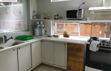 Imagem 3: CASA DE CAMPO NO MORUMBI - JARDIM GUEDELA É DEMAISS..... Localizada ao lado do comércio c