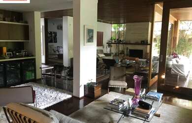 Imagem 5: CASA DE CAMPO NO MORUMBI - JARDIM GUEDELA É DEMAISS..... Localizada ao lado do comércio c