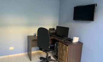 Imagem: CASA TÉRREA COM AMPLO TERRENO PLANO P/REFORMA