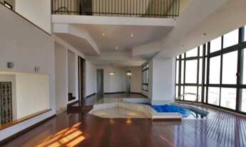 Imagem 4: Duplex todo em mármore, com excelente localização em frente à entrada da escola americana