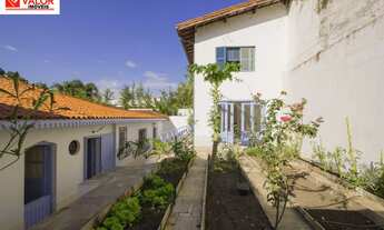 Imagem: CASA EM ESTILO COLONIAL,  Localização excelente