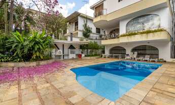 Imagem: Casa na Cidade Jardim, com 750 mts de construção