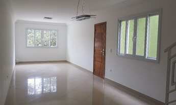 Imagem: Sobrado reformado-ao lado do colégio Guilherme