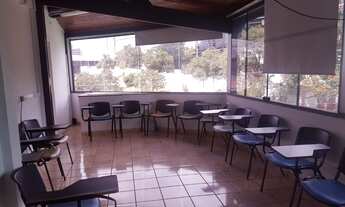 Imagem: PRÉDIO COML EM FRENTE AO ESTÁDIO DO MORUMBI