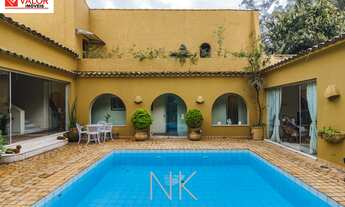 Imagem 2: ESTILO MEDITERRANEO - LINDA CASA JUNTINHO À PRAÇA VINICIUS DE MORAES Localização priv