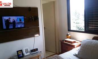 Imagem 7: Apartamento original de 3 dormitórios, abriu um dos dormitórios para a sala, mas pode reve