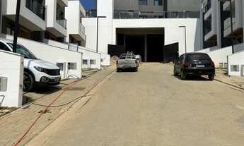 Imagem: Apto à venda com vista para natureza