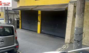 Imagem: Salão em ótimo local, próximo a diversos