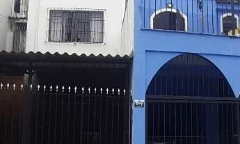 Imagem: SOBRADO COM EDÍCULA E CORREDOR LATERAL