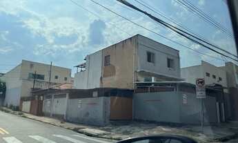 Imagem 3: ESQUINA; À 300ms DA EST METRÔ DA VL SÔNIA..