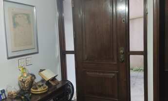 Imagem 4: Casa na City Caxingui, com mais de 500 metros de terreno e 300 de construção, com vários a