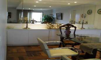 Imagem 3: RUA TRANQUILA E ARBORIZADA