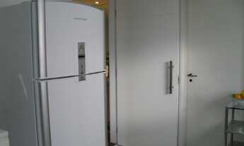 Imagem 7: RUA TRANQUILA E ARBORIZADA