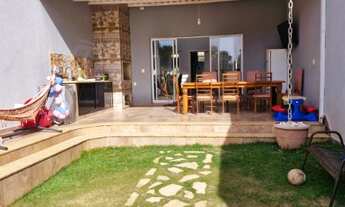 Imagem 6: Casa no condomínio Palavra da Vida, 4 quartos todos suítes sendo 1 no térreo, piscina, á