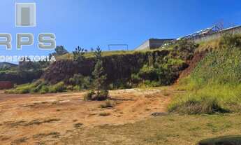 Imagem 3: Terreno com excelente área e localização no bairro do Rosário em Atibaia SP. A 100 m da ro
