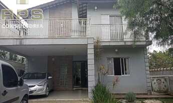 Imagem 1: Sobrado em condomínio fechado com 5 quartos, pertinho da Al Lucas Nogueira