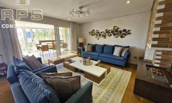 Imagem 1: Sobrado em localização excelente com 5 suítes, piscina e edícula