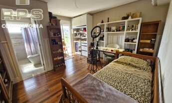 Imagem 3: Sobrado em localização excelente com 5 suítes, piscina e edícula