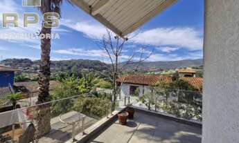 Imagem 6: Sobrado em localização excelente com 5 suítes, piscina e edícula