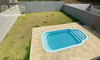 Imagem 3: Imóvel novo com : 04 Dormitórios sendo 04 Suítes ( 01 com closet ) 05 Banheiros Cozinha i