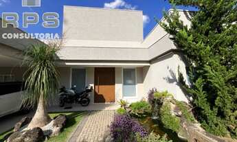 Imagem 2: Com um total de 04 suítes magníficas, sala de estar e sala de jantar espaçosas, uma cozinh