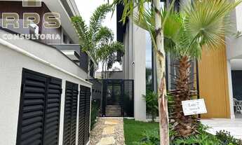 Imagem 2: Casa alto padrão com 6 Suítes, Sauna, Piscina Aquecida com cascata, SPA para 8 lugares ,Pr