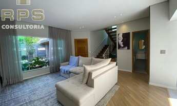 Imagem 7: Casa na Vila Petrópolis com 03 suites, 02 salas ,Cozinha, Lavanderia, Garagem fechada para