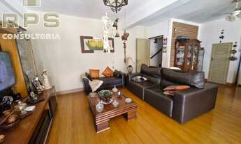 Imagem 7: Sobrado com piscina e 2 suítes, sendo uma na parte térrea, pertinho da Geronimo de Camargo