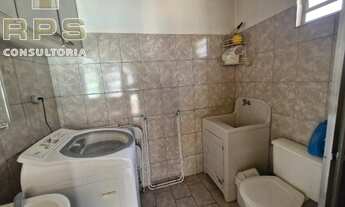 Imagem 5: Sobrado com piscina e 2 suítes, sendo uma na parte térrea, pertinho da Geronimo de Camargo